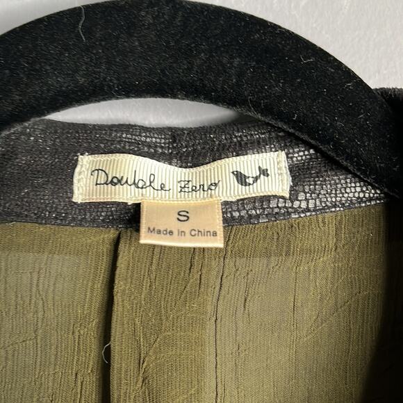 Double Zero Olive Green Sleeveless Blouse Size Small - Picture 2 of 10